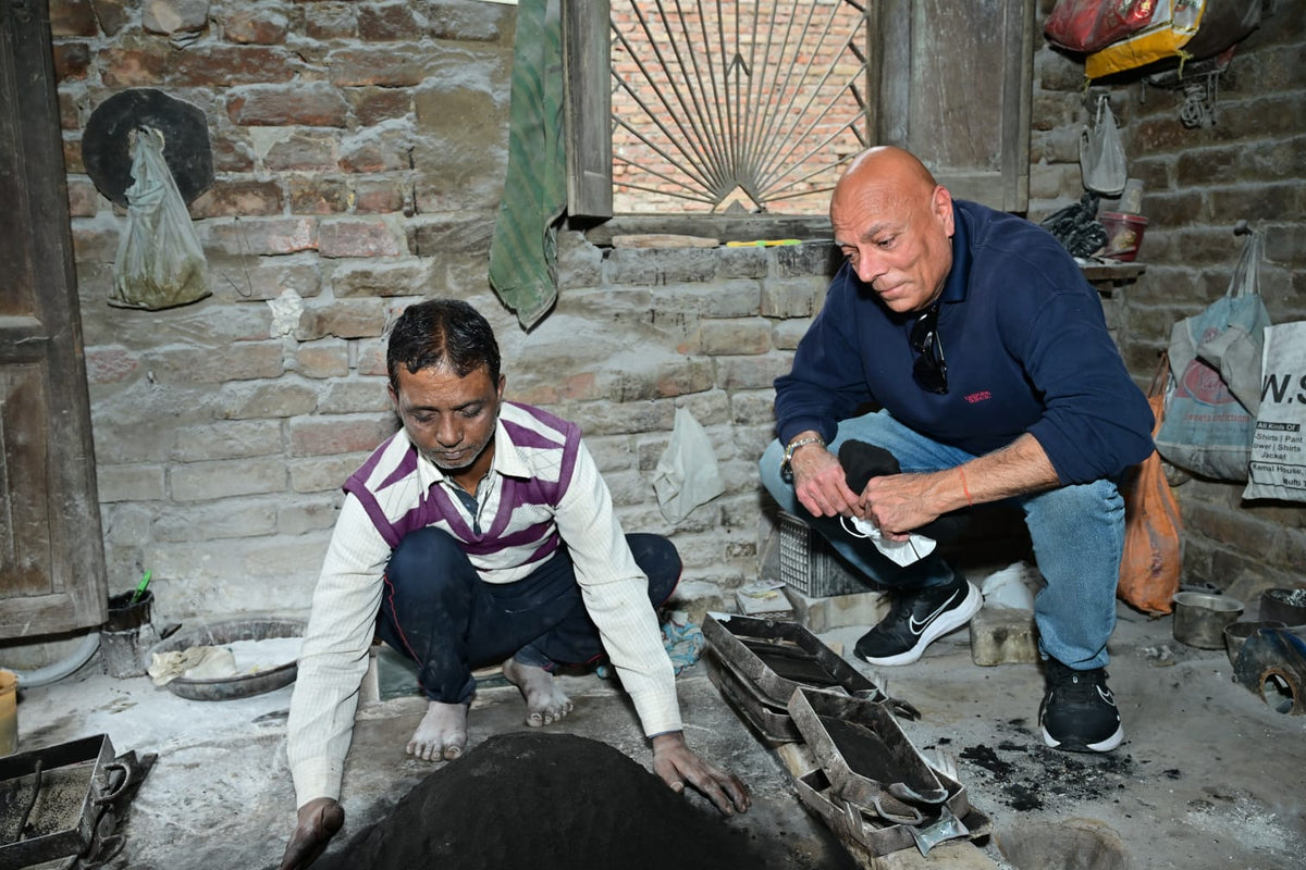 Founder Alnasir Khan with an artisan in the Kaarigar workshop